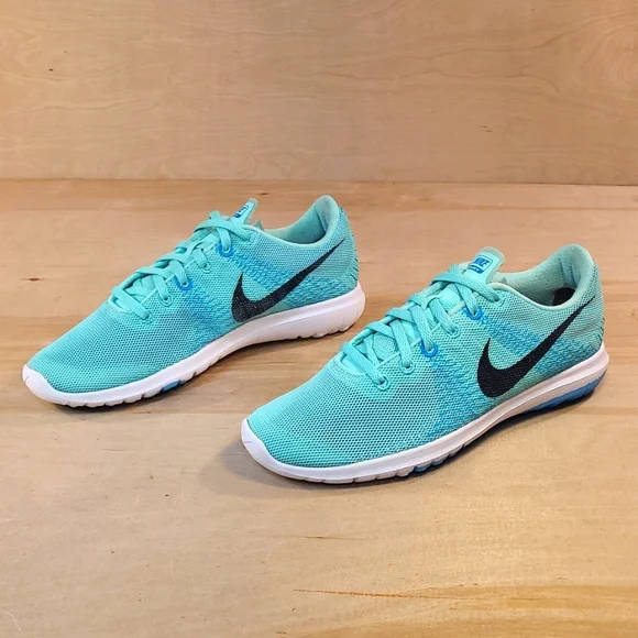 Nike Women's Flex Furry 7 Green Athletic Shoes - Picture 4 of 10